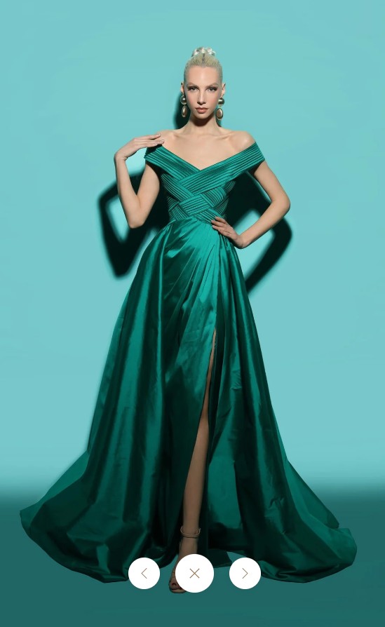 Зелёное платье из тафты