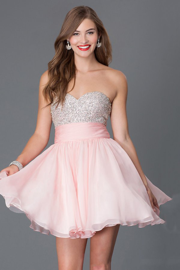 Розовое мини на выпускной