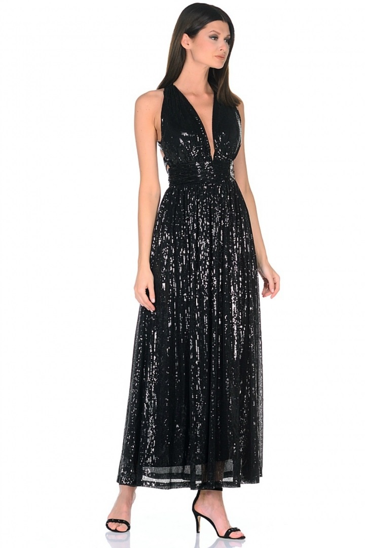 Чёрное платье в пайетках