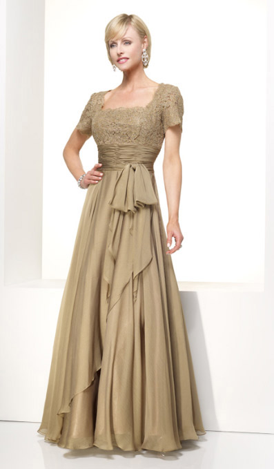 Оливковое платье для гостьи на свадьбу