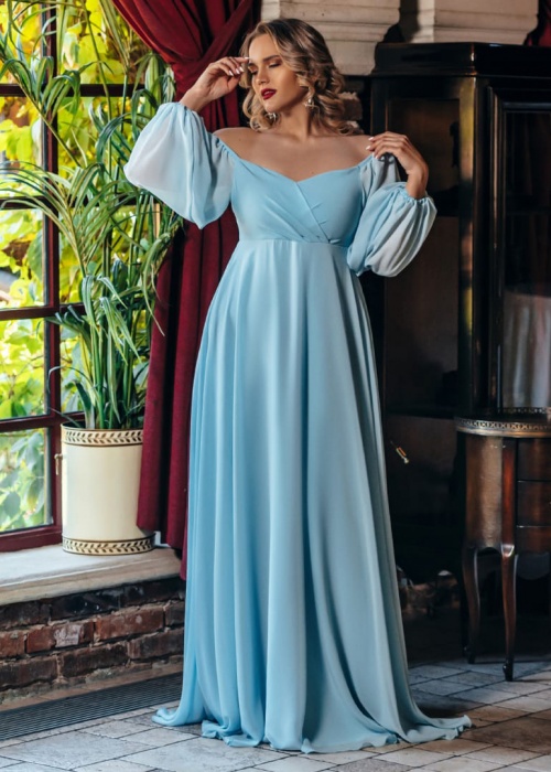 Вечернее платье из шифона в греческом стиле 