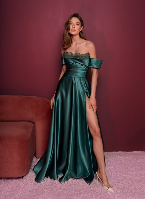Изумрудное платье
