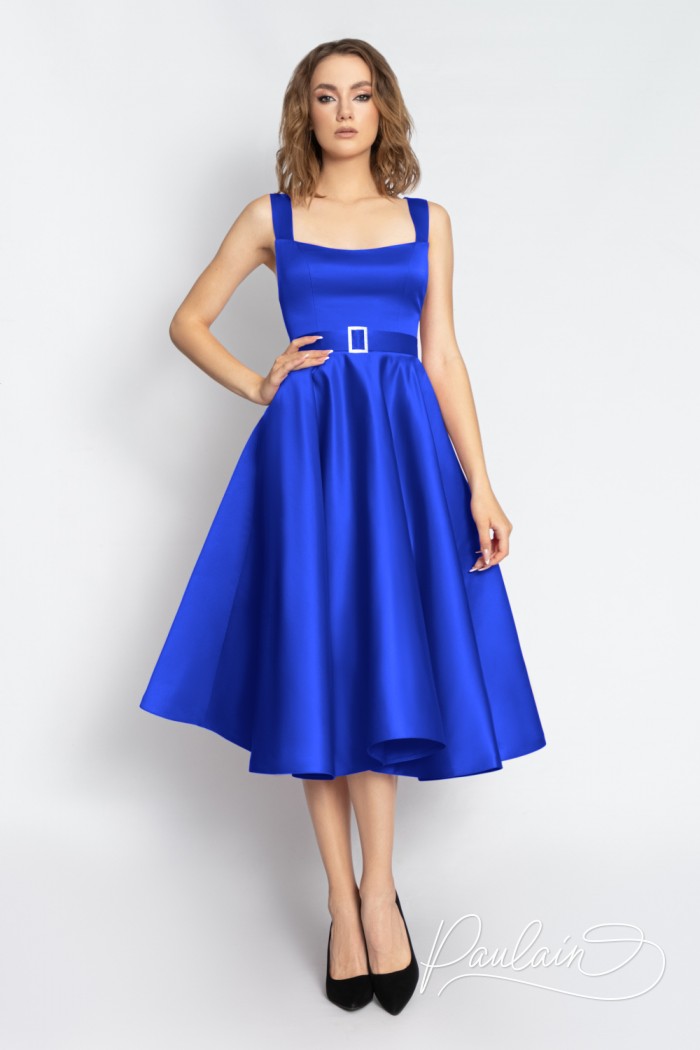 Атласное миди с поясом