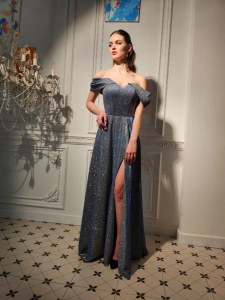 Чёрное блестящее платье макси