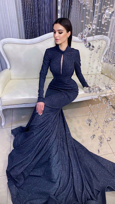 Синее платье с блёстками