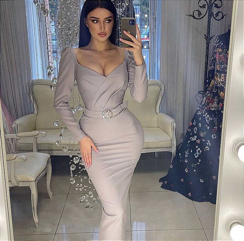 Серое миди с рукавом