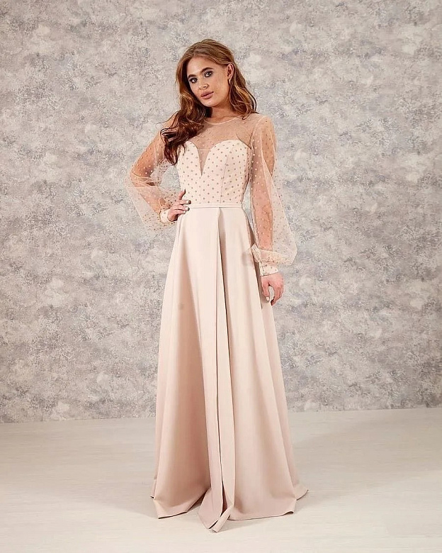 Чёрное платье с бежевым корсетом