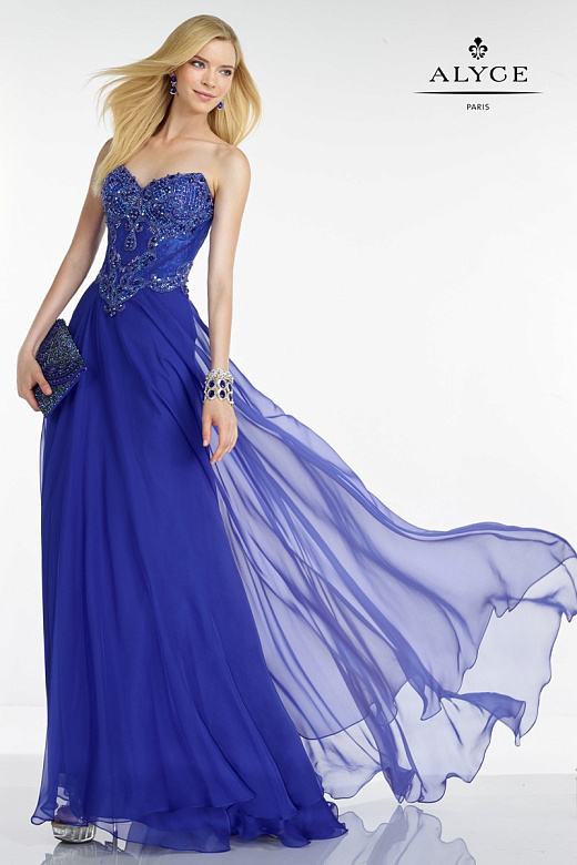 Синее платье с корсетом и стразами