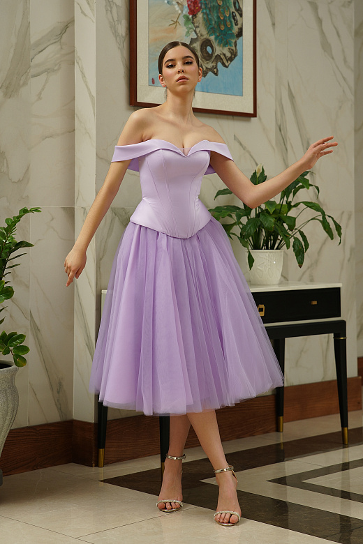 Атласный корсет с юбкой из фатина