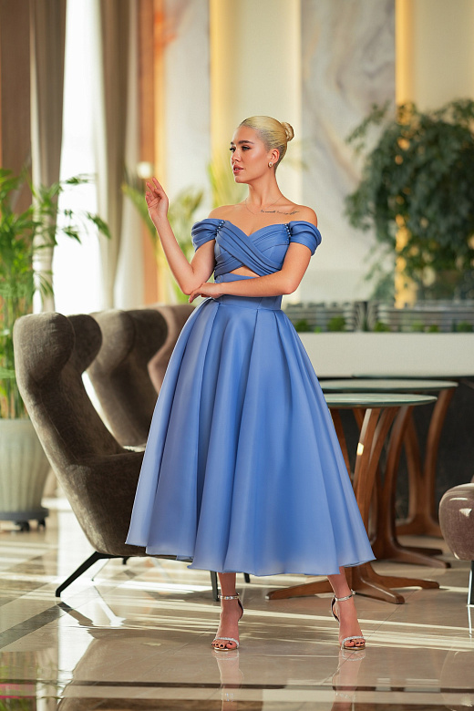 Пышное миди из органзы