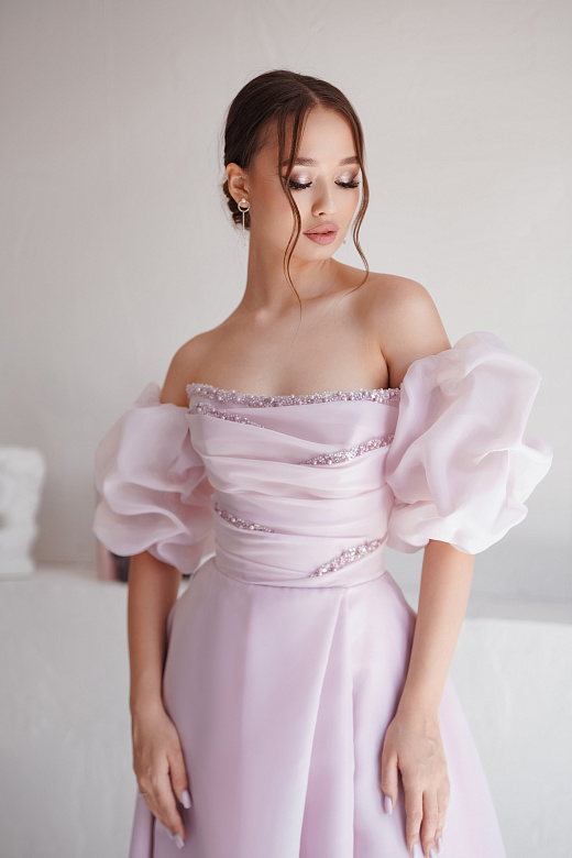 Черное платье из органзы 