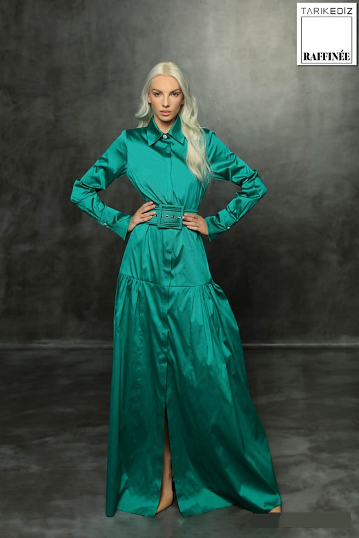 Чёрное платье из тафты