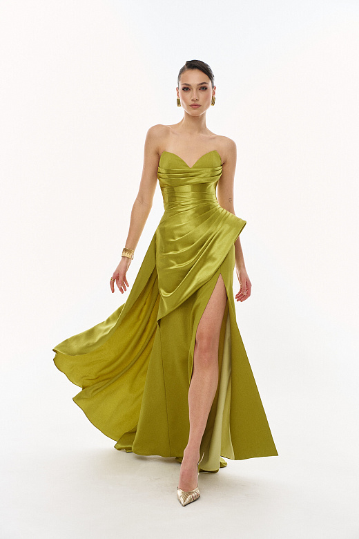 Платье цвета морской волны