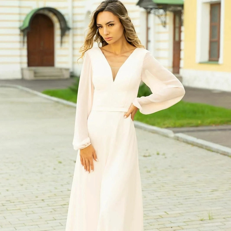 Вечернее платье макси с рукавом из шифона