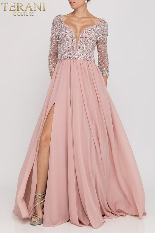 Розовое шифоновое платье на бал