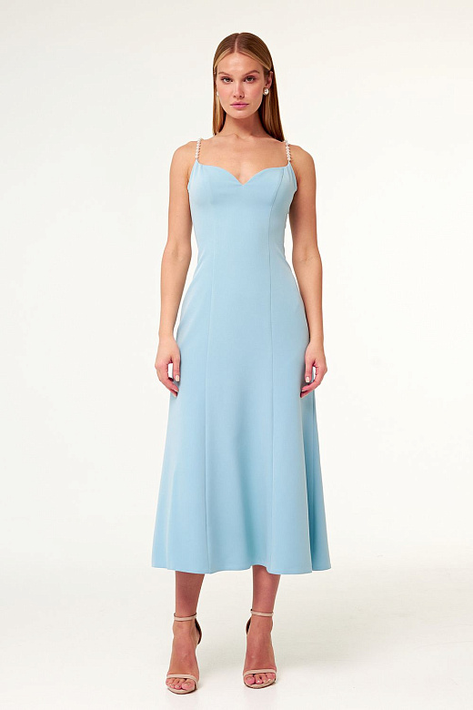 Вечернее платье на бретельках миди